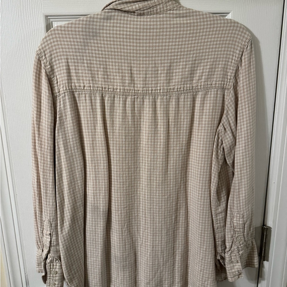 Creen plaid button down - Picture 2 of 3